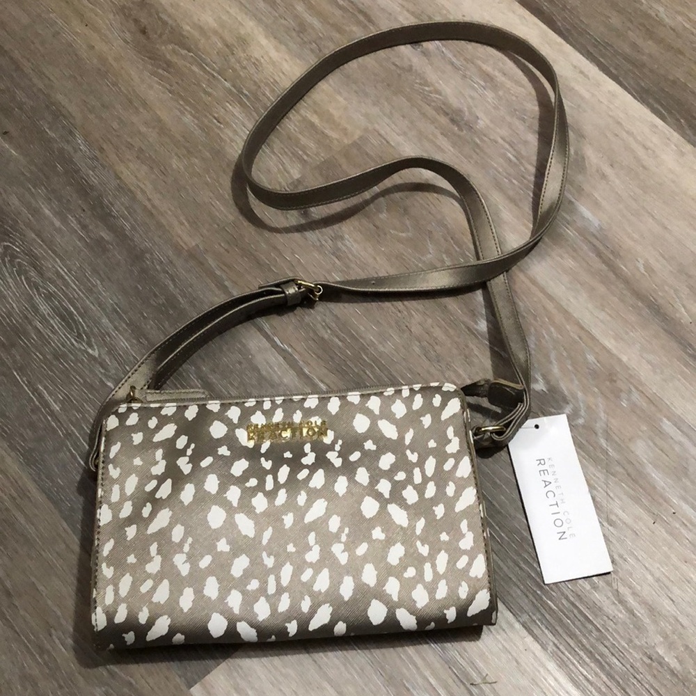 Kenneth Cole Reaction Tan and White Crossbody Bag